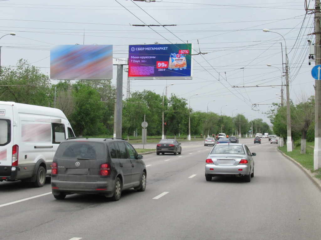 Фотография рекламного носителя, тип: Билборд 3x6, адрес: Ленина пр-т., съезд с Титова ул., разделительный остров, Волгоград, Волгоградская область, Россия. Сторона A2 №1058269