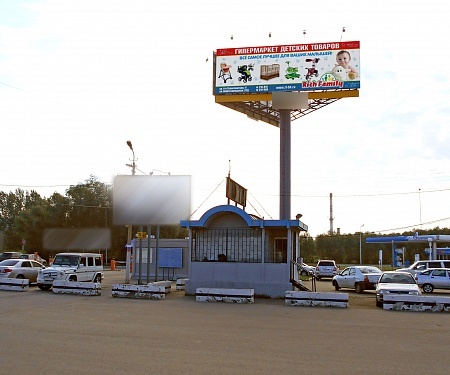 Фотография рекламного носителя, тип: Суперсайт 4x12, адрес: Аэропорта пл., Транссибирская ул., д.28, Омск, Омская область, Россия. Сторона A №382223