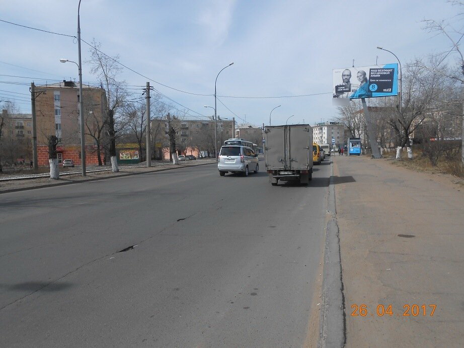 Фотография рекламного носителя, тип: Билборд 3x6, адрес: 50-летия Октября пр-т., ост. к/т Октябрь, Улан-Удэ, Республика Бурятия, Россия. Сторона А №697308