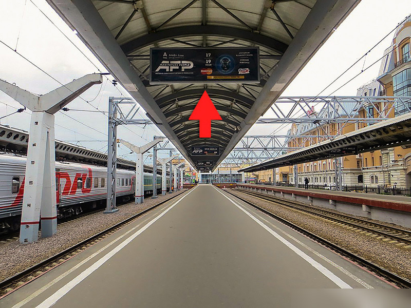 Фотография рекламного носителя, тип: Нестандартный ситиформат, адрес: Невский пр-т., д.85, платформа №6, поз.5, Санкт-Петербург, Россия. Сторона Б №987371