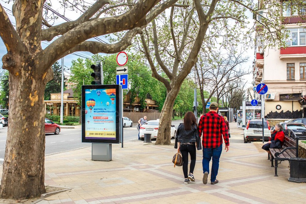 Фотография рекламного носителя, тип: Ситиформат 1.8x1.2, адрес: Красная ул., д.143, Краснодар, Краснодарский край, Россия. Сторона A1-A5 №614572