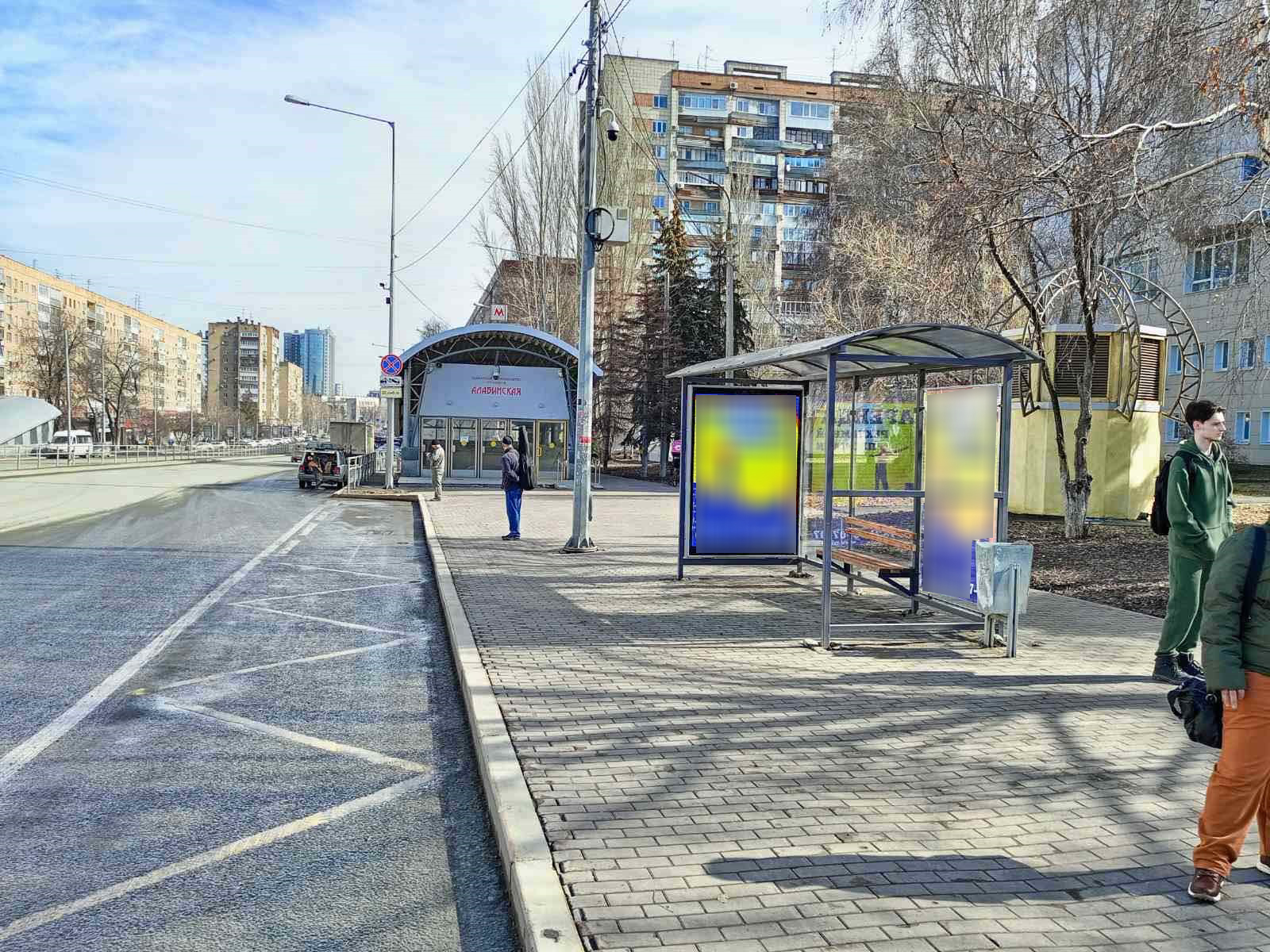 Фотография рекламного носителя, тип: Остановка 1.8x1.2, адрес: Ново-Садовая ул. Х Осипенко ул., Самара, Самарская область, Россия. Сторона A1-A10 №1007400