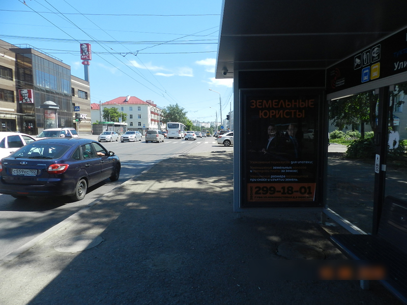 Фотография рекламного носителя, тип: Остановка 1.8x1.2, адрес: 50 лет СССР ул., д.30, Уфа, Республика Башкортостан, Россия. Сторона А №827426