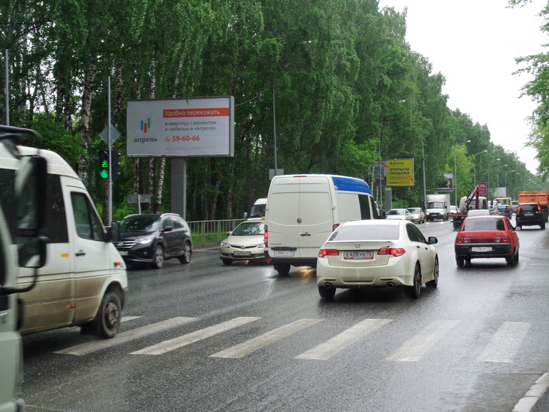 Фотография рекламного носителя, тип: Билборд 3x6, адрес: 50 лет ВЛКСМ ул., Х 95-проезд Геологоразведчиков, Тюмень, Тюменская область, Россия. Сторона B №766903