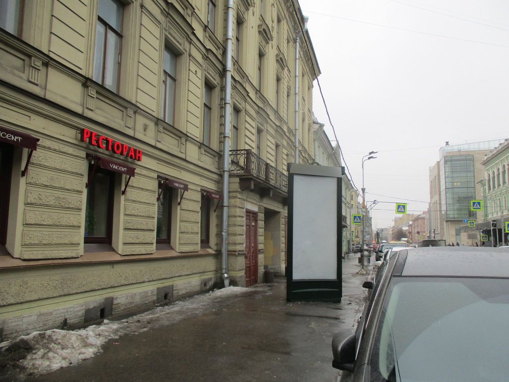 Фотография рекламного носителя, тип: Пиллар 3x1.4, адрес: Театральная пл., д.16, Санкт-Петербург, Россия. Сторона B №687763