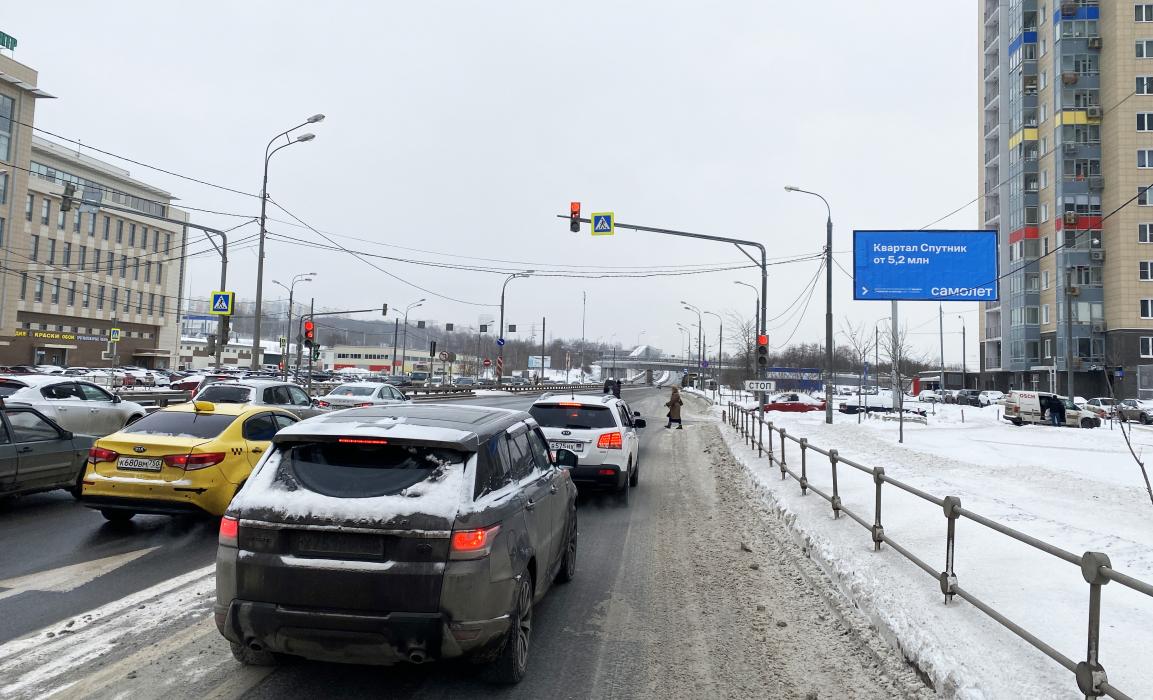 Фотография рекламного носителя, тип: Билборд 3x6, адрес: Волоколамское ш., 19 050м, Красногорск, Московская область, Россия. Сторона А №773359