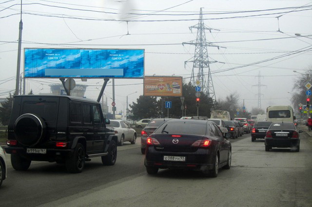 Фотография рекламного носителя, тип: Нестандартный билборд, адрес: Малиновского ул., д.74/68 Х Ерёменко ул., Ростов-на-Дону, Ростовская область, Россия. Сторона А7-А9 №781883
