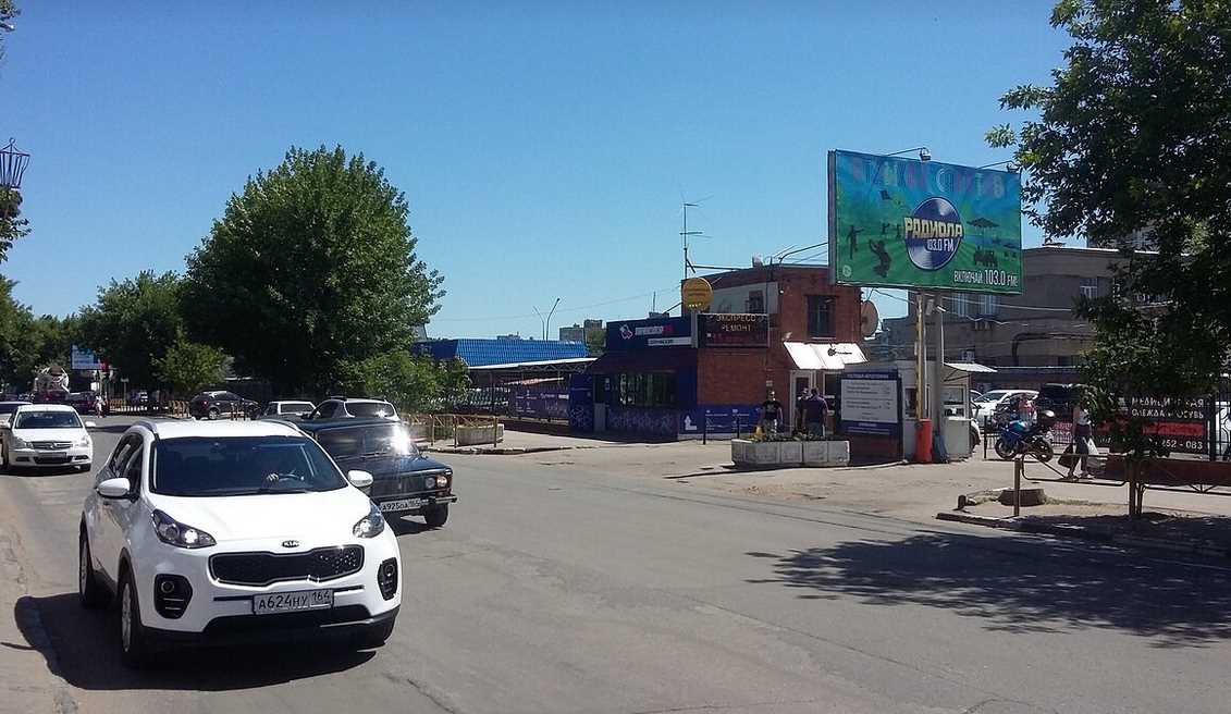 Фотография рекламного носителя, тип: Билборд 3x6, адрес: Соколовая ул. X имени Е.И. Пугачёва ул. Х Астраханская ул., поз.2, Саратов, Саратовская область, Россия. Сторона А №717962