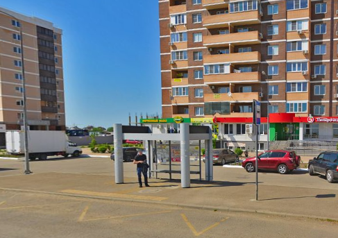 Фотография рекламного носителя, тип: Остановка 1.8x1.2, адрес: Героя Хабибуллина ул., д.6, Краснодар, Краснодарский край, Россия. Сторона А3 №1096549