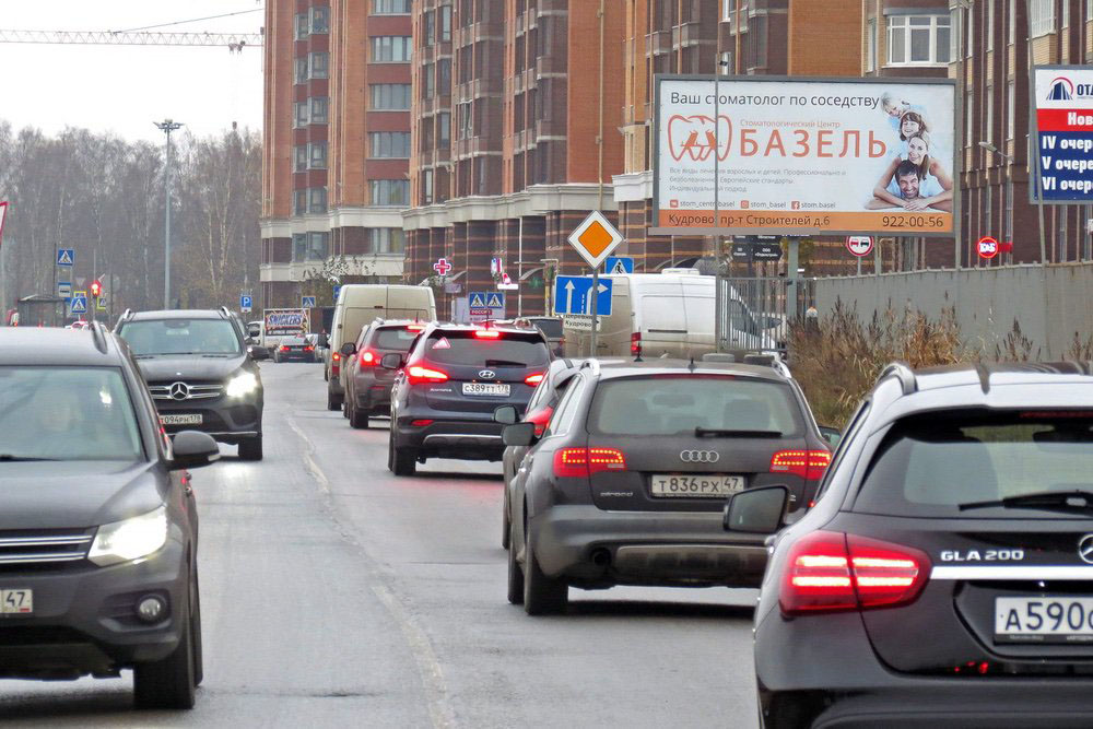 Фотография рекламного носителя, тип: Билборд 3x6, адрес: Строителей пр-т. Х Областная ул., Кудрово, Ленинградская область, Россия. Сторона A №717283