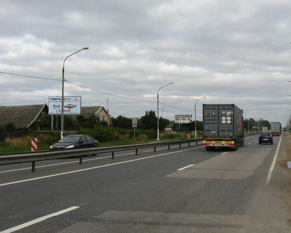 Фотография рекламного носителя, тип: Билборд 3x6, адрес: Заволжский пос., д.49, Тверь, Тверская область, Россия. Сторона В №624115