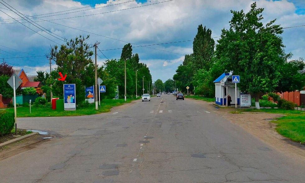 Фотография рекламного носителя, тип: Нестандартный ситиформат, адрес: Красная ул., д.44, Кореновск, Краснодарский край, Россия. Сторона Б №1025990