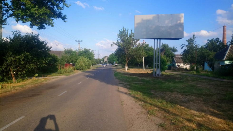 Фотография рекламного носителя, тип: Билборд 3x6, адрес: Гулькевичи г., Симонова ул., поз.13, Краснодарский край, Россия. Сторона А №1020636