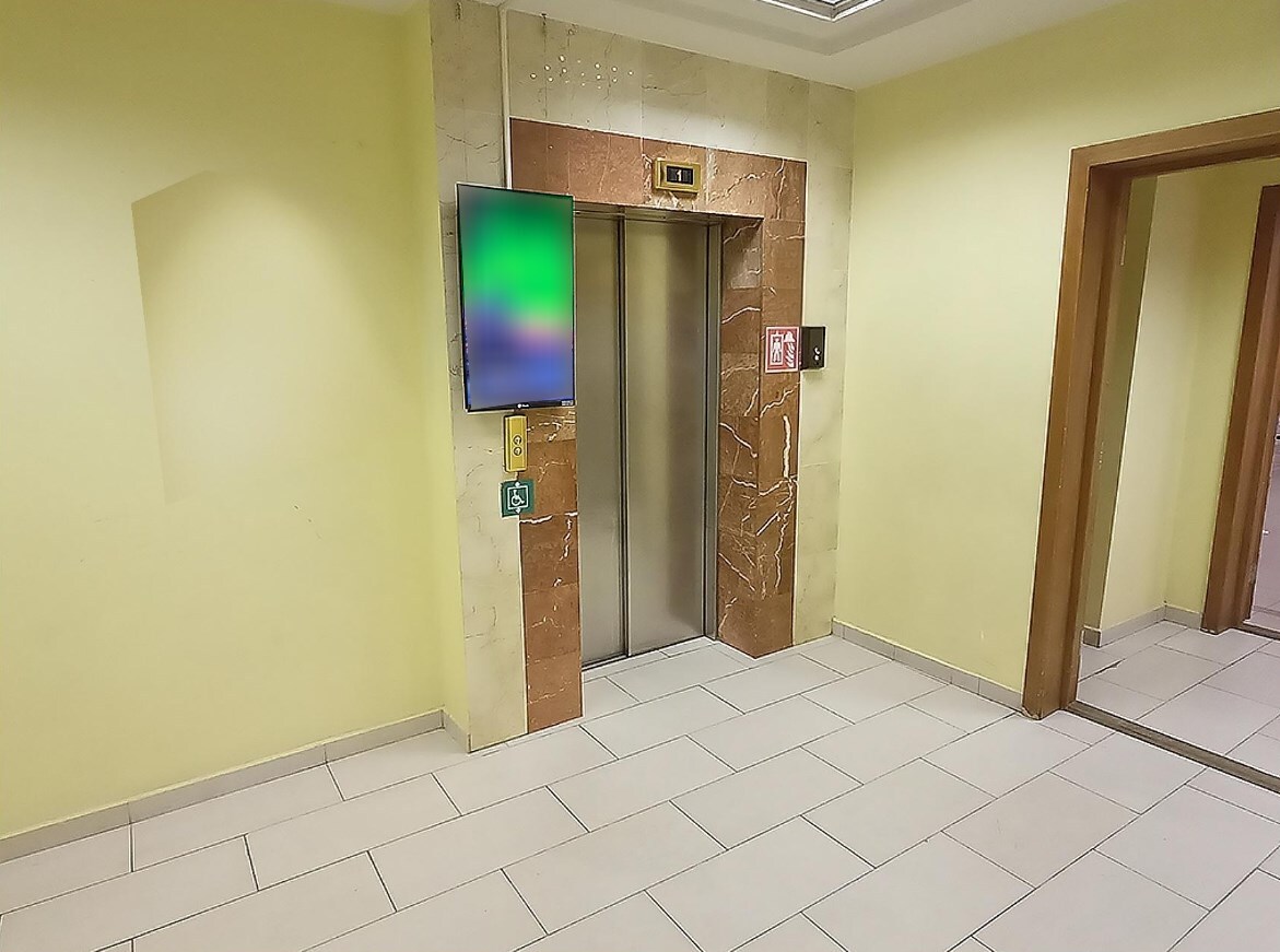 Фотография рекламного носителя, тип: Видеоэкран, адрес: Бизнес-центр «Добрыня», 4-й Добрынинский пер., д.8, Москва, Россия. Сторона/вариант A1-A10 №1010959