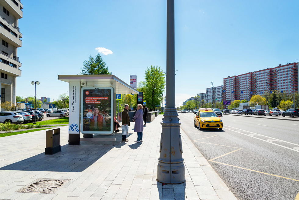 Фотография рекламного носителя, тип: Остановка 1.8x1.2, адрес: Ленинский пр-т., д.113/1, Москва, Россия. Сторона Б №499408