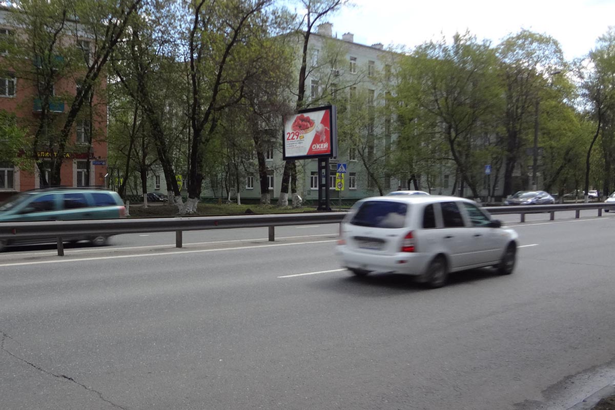 Фотография рекламного носителя, тип: Ситиборд 2.7x3.7, адрес: Октябрьский пр-т., д.49, Люберцы, Московская область, Россия. Сторона В №635208
