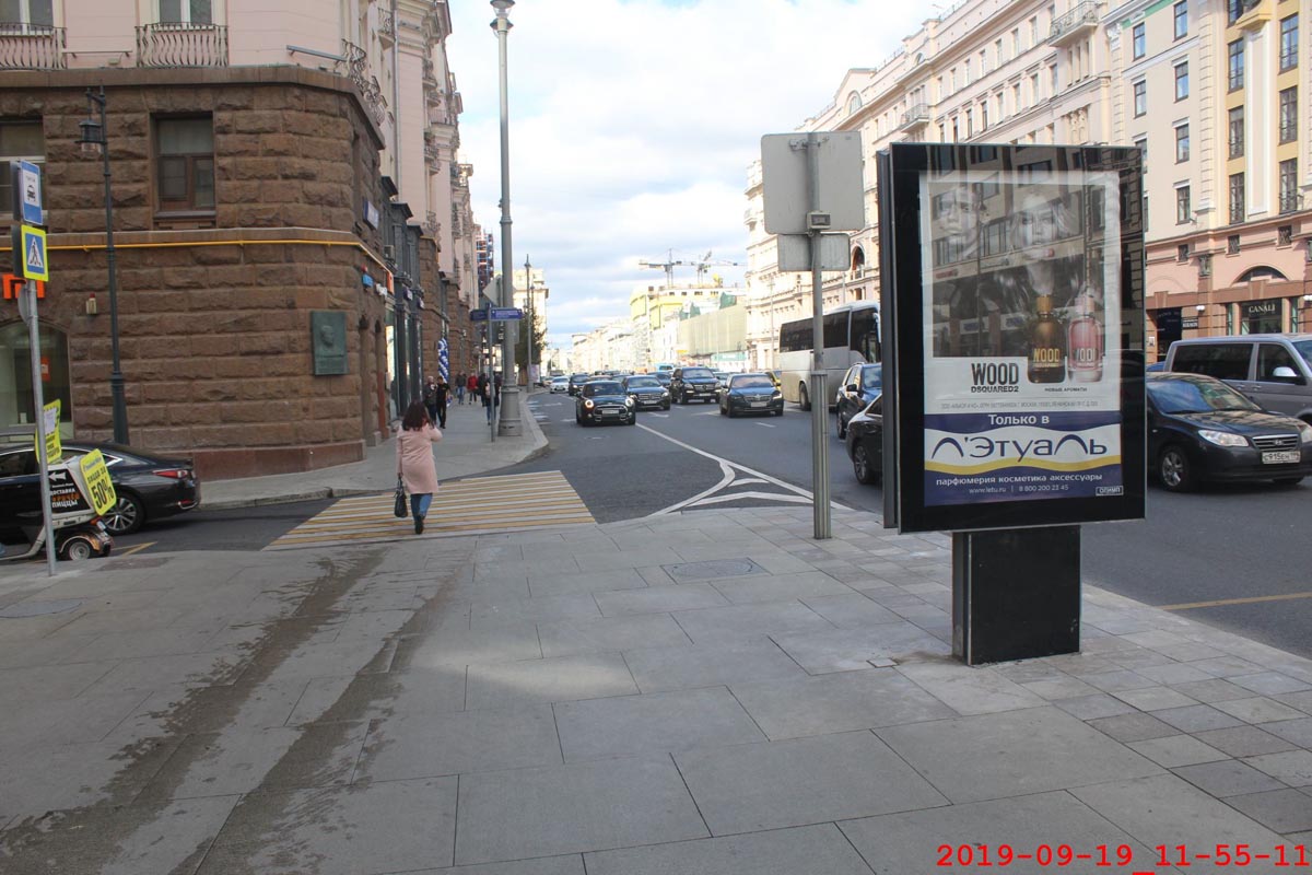 Фотография рекламного носителя, тип: Ситиформат 1.8x1.2, адрес: Тверская ул., д.25, Москва, Россия. Сторона В1-В6 №436872