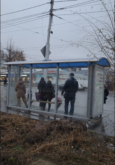 Фотография рекламного носителя, тип: Остановка 1.8x1.2, адрес: Орджоникидзе пл., поз.3, Саратов, Саратовская область, Россия. Сторона Б №585176