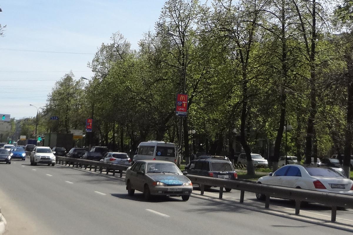 Фотография рекламного носителя, тип: Панель-кронштейн, адрес: Октябрьский пр-т., д.122, поз.2, Люберцы, Московская область, Россия. Сторона А №634618