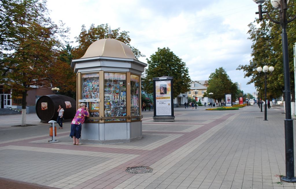 Фотография рекламного носителя, тип: Пиллар 3x1.4, адрес: 50-летия Белгородской обл. ул. Х Преображенская ул., Белгород, Белгородская область, Россия. Сторона B №344111