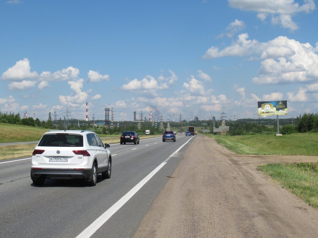 Фотография рекламного носителя, тип: Билборд 3x6, адрес: Московское ш., 249 125м, Ярославль, Ярославская область, Россия. Сторона А №618041