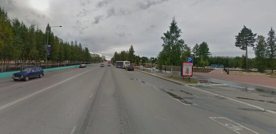 Фотография рекламного носителя, тип: Ситиформат 1.8x1.2, адрес: 3 мкр., Центральная площадь, Нягань, Ханты-Мансийский автономный округ – Югра, Россия. Сторона Б №853874