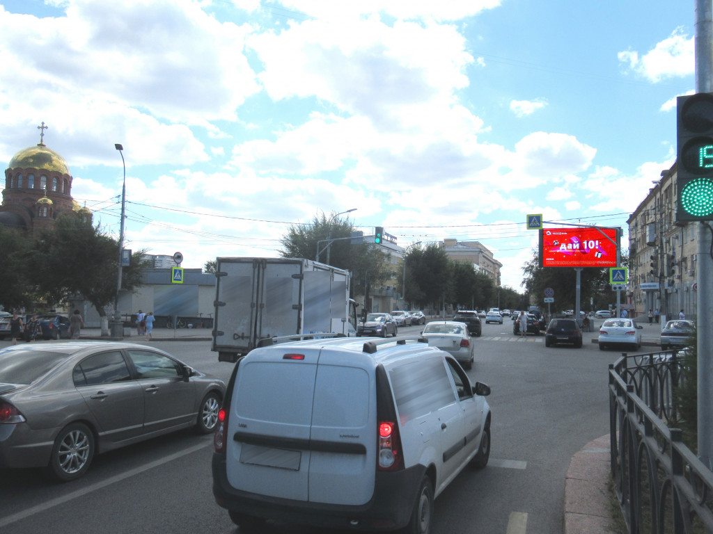 Фотография рекламного носителя, тип: Билборд 3x6, адрес: Коммунистическая ул., д.9, ж/д вокзал, Волгоград, Волгоградская область, Россия. Сторона A1-А16 №1000570
