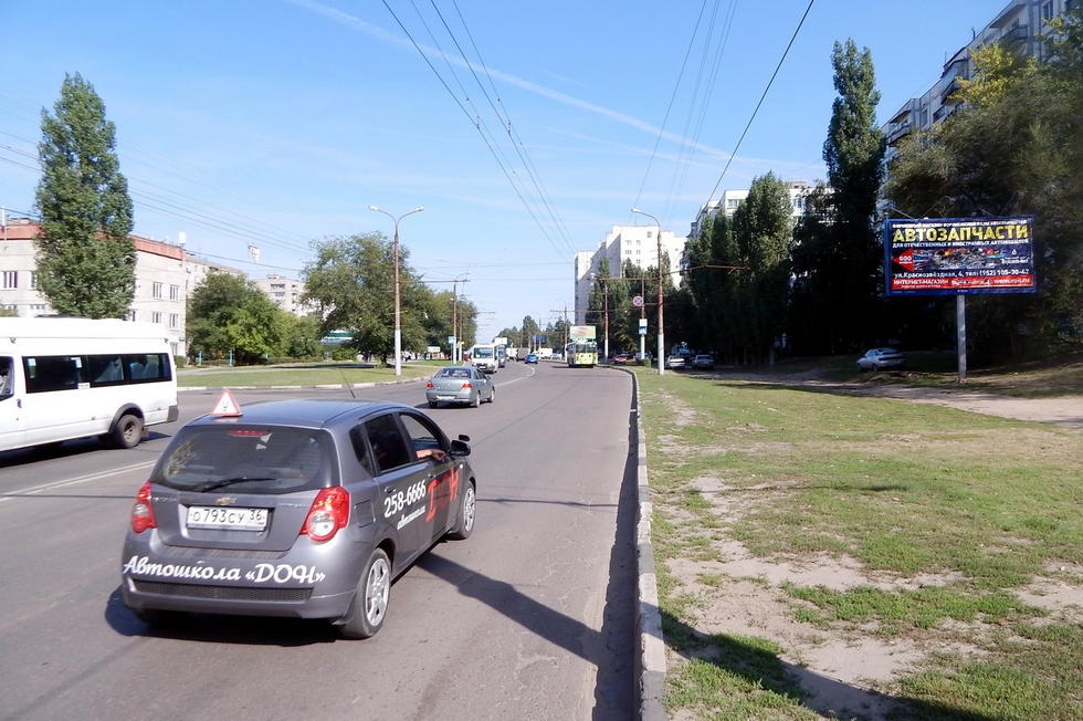 Фотография рекламного носителя, тип: Билборд 3x6, адрес: Южно-Моравская ул., д.13, Воронеж, Воронежская область, Россия. Сторона А №434802