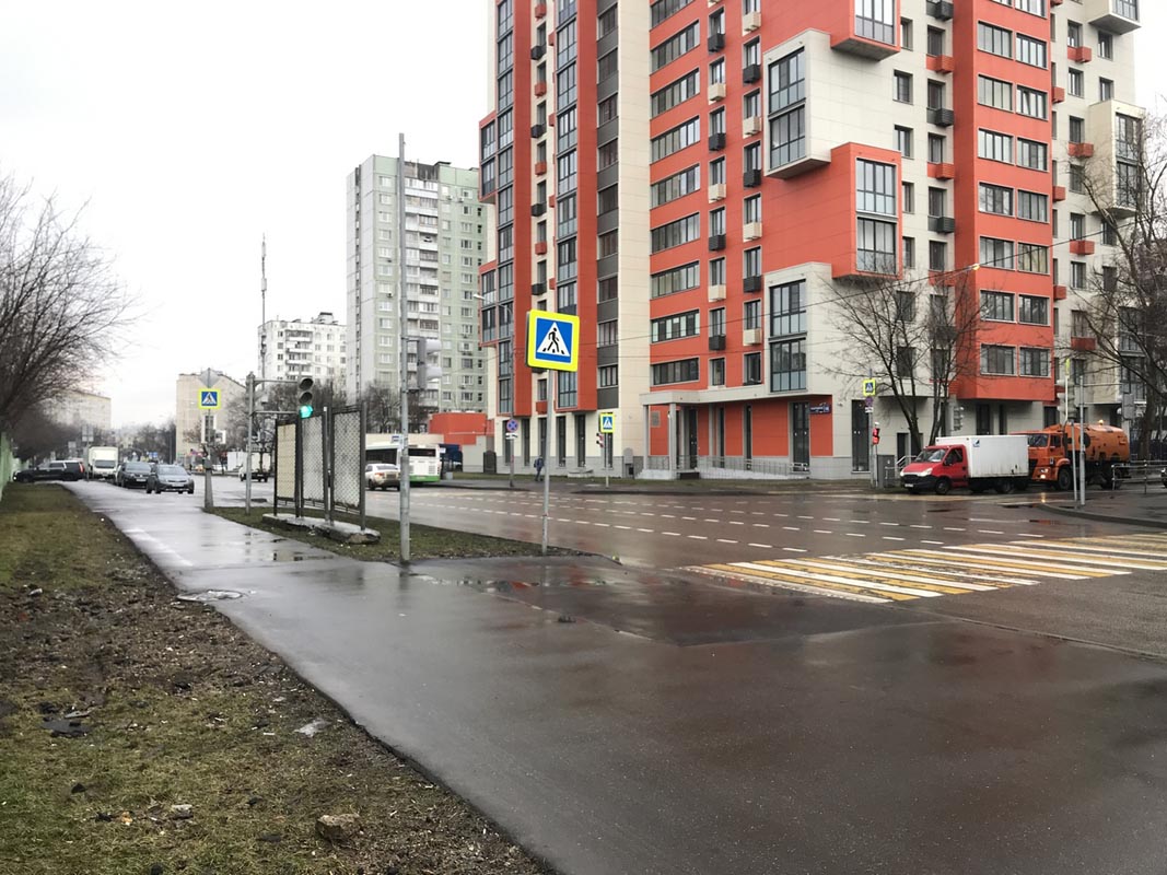 Фотография рекламного носителя, тип: Афиша 1.75x1.8, адрес: Фабрициуса ул., д.16, н-в, стенд 1, Москва, Россия. Сторона А2 №866561