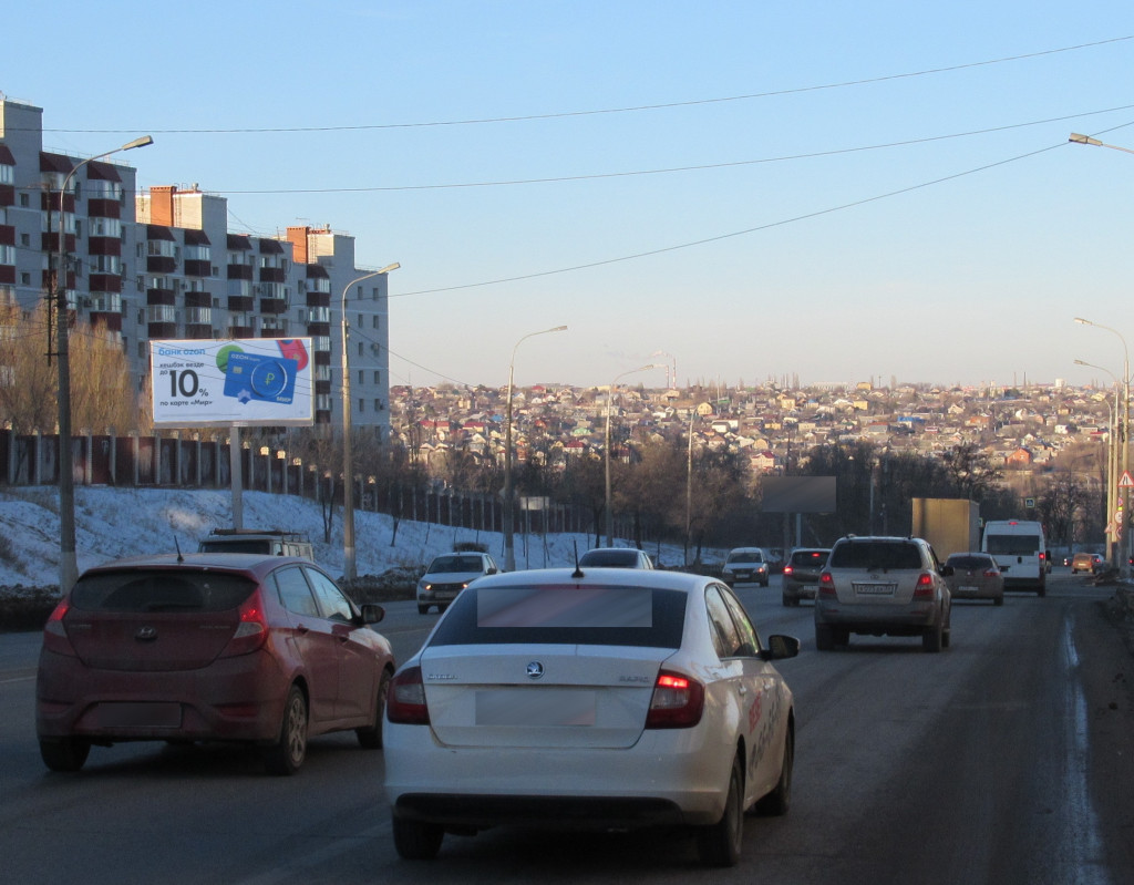 Фотография рекламного носителя, тип: Билборд 3x6, адрес: Университетский пр-т., напротив поворота на Сухова ул., Волгоград, Волгоградская область, Россия. Сторона Б №1000569