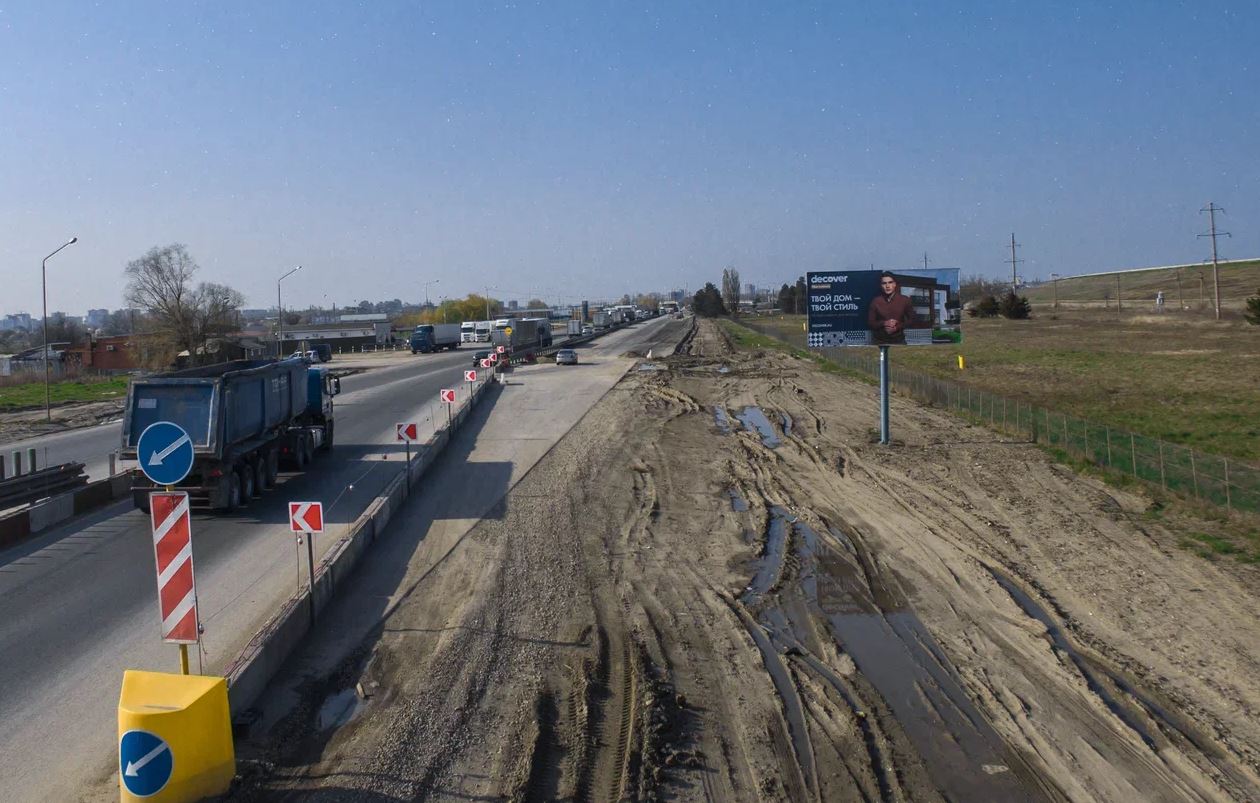 Фотография рекламного носителя, тип: Билборд 3x6, адрес: М-4 Дон а/д, 1344 050м, Краснодар, Краснодарский край, Россия. Сторона А №602456