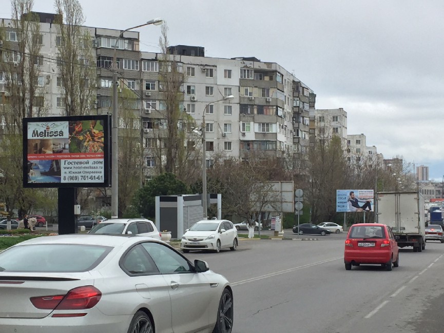 Фотография рекламного носителя, тип: Ситиборд 2.7x3.7, адрес: Волгоградская ул., д.32 X Малоземельская ул., поз.1, Новороссийск, Краснодарский край, Россия. Сторона B1-B5 №1071980