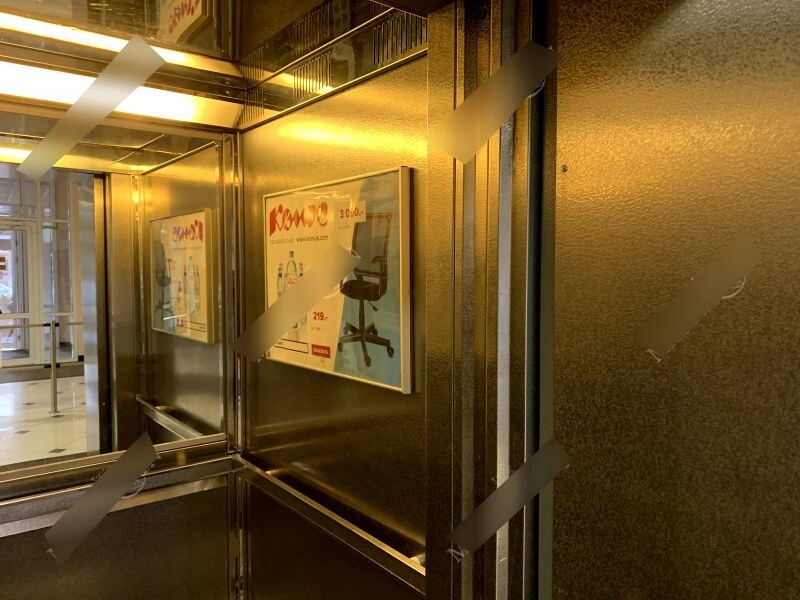 Фотография рекламного носителя, тип: Постер/баннер, адрес: Бизнес-центр «Крепар», Чкаловаул., д.9Е, Пермь, Пермский край, Россия. Сторона/вариант №977957