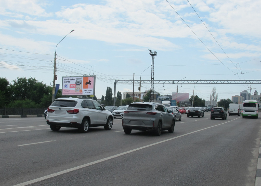 Фотография рекламного носителя, тип: Билборд 3x6, адрес: Московский пр-т., съезд с путепровода, поз.2, Воронеж, Воронежская область, Россия. Сторона Б1-Б3 №576570