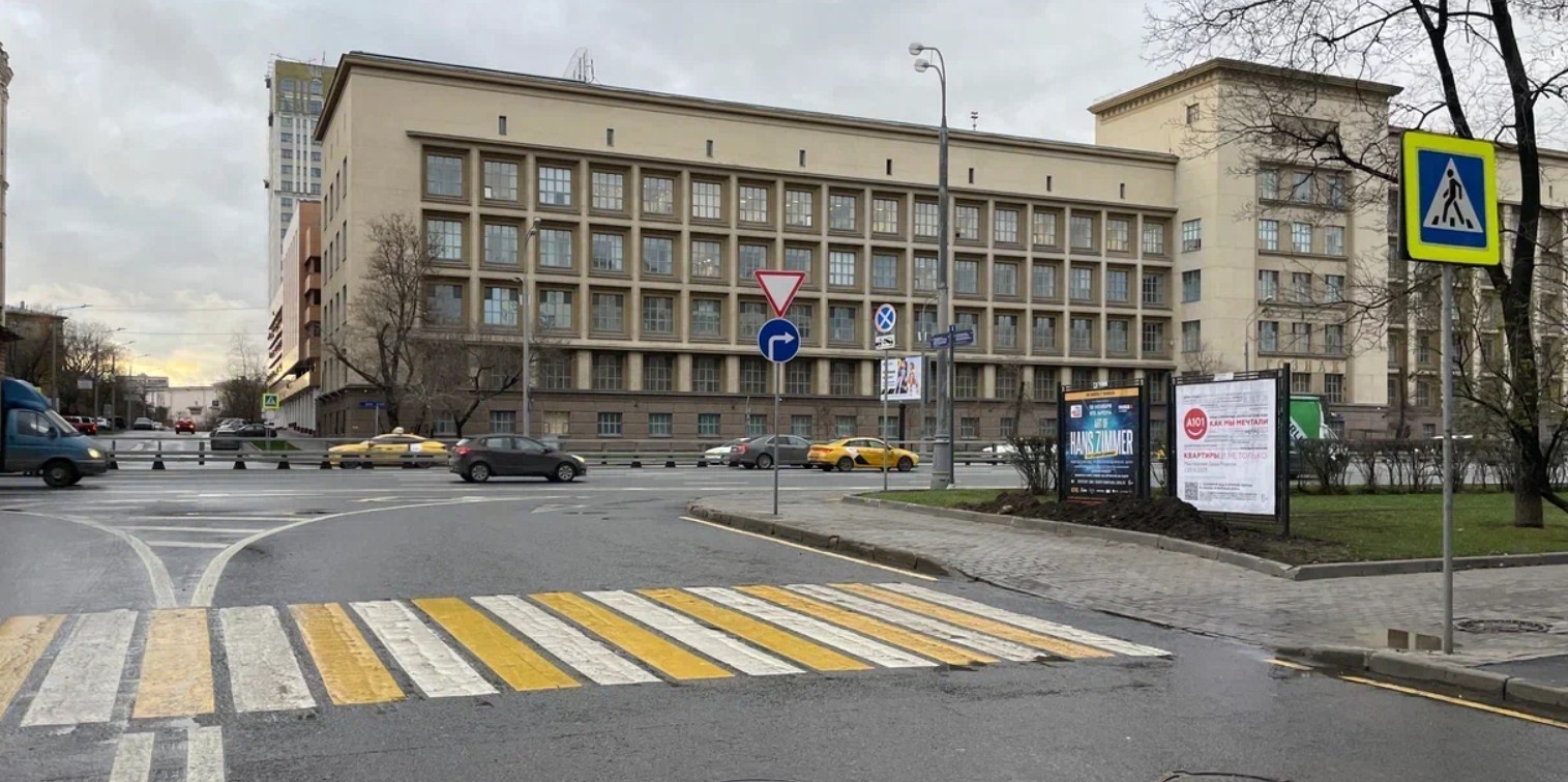 Фотография рекламного носителя, тип: Афиша 1.75x1.8, адрес: Мира пр-т., д.124, поз.3, стенд 1, Москва, Россия. Сторона A №1067776