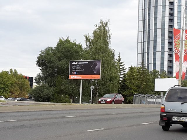 Фотография рекламного носителя, тип: Билборд 3x6, адрес: Хасана Туфана пр-т., д.3/01, Набережные Челны, Республика Татарстан, Россия. Сторона A1 №869361