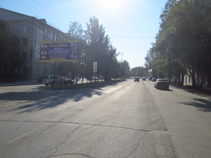 Фотография рекламного носителя, тип: Билборд 3x6, адрес: Назарово г., Арбузова ул., р-н маг. Дом Быта, Красноярск, Красноярский край, Россия. Сторона Б №960861