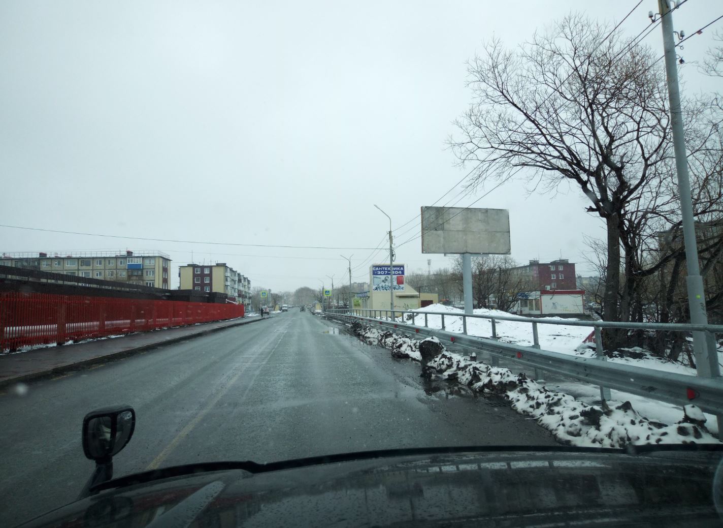 Фотография рекламного носителя, тип: Билборд 3x6, адрес: Абеля ул., д.7, Петропавловск-Камчатский, Камчатский край, Россия. Сторона A №1041550