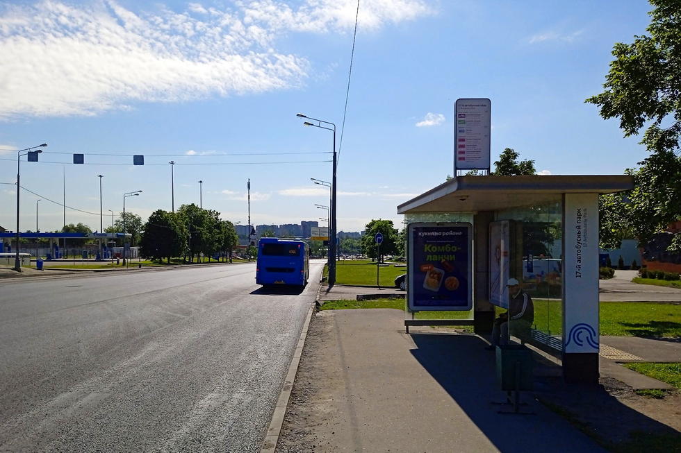 Фотография рекламного носителя, тип: Остановка 1.8x1.2, адрес: Подольских Курсантов ул., д.10, Москва, Россия. Сторона А №935854