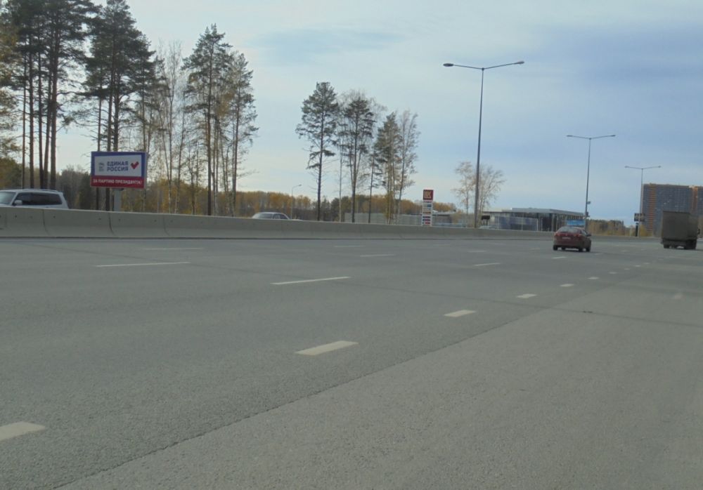 Фотография рекламного носителя, тип: Билборд 3x6, адрес: Кольцово а/д, 5 235м, Екатеринбург, Свердловская область, Россия. Сторона B №1055051