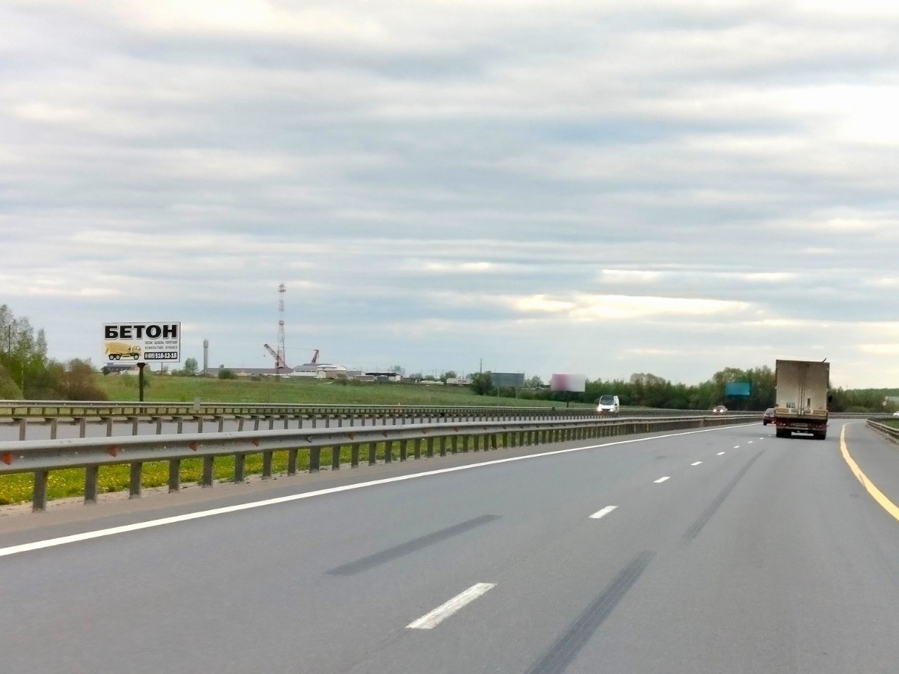 Фотография рекламного носителя, тип: Билборд 3x6, адрес: М5 Урал а/д, 68 750м, Раменское, Московская область, Россия. Сторона Б №351824