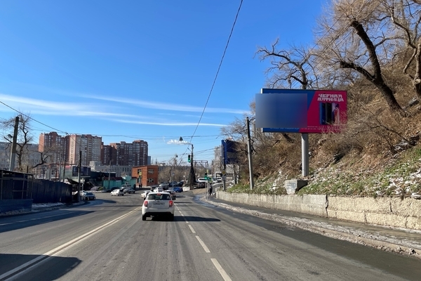 Фотография рекламного носителя, тип: Билборд 3x6, адрес: Океанский пр-т., д.81, Владивосток, Приморский край, Россия. Сторона А №687925