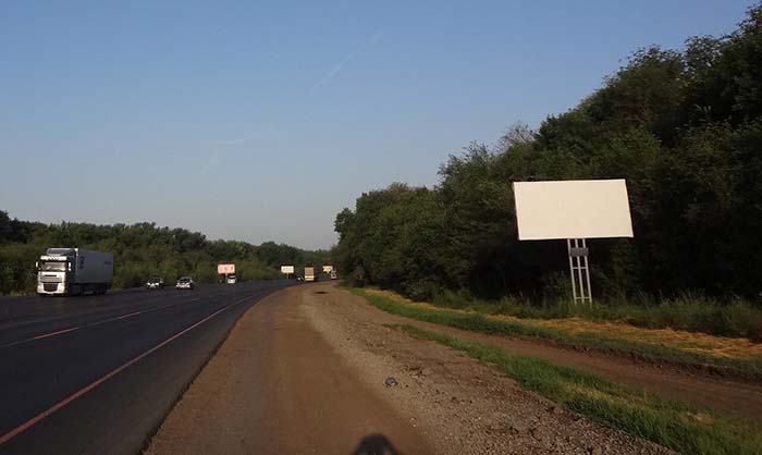 Фотография рекламного носителя, тип: Билборд 3x6, адрес: Москва-Ростов а/д., 1039 430м, Ростов-на-Дону, Ростовская область, Россия. Сторона А №719922
