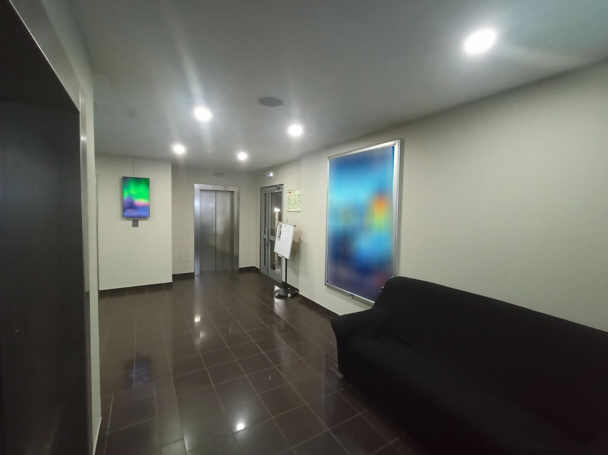 Фотография рекламного носителя, тип: Лайтбокс, адрес: Бизнес-центр «Союз деловых людей», Щелковское ш., д.23а, Москва, Россия. Сторона/вариант A №1012941