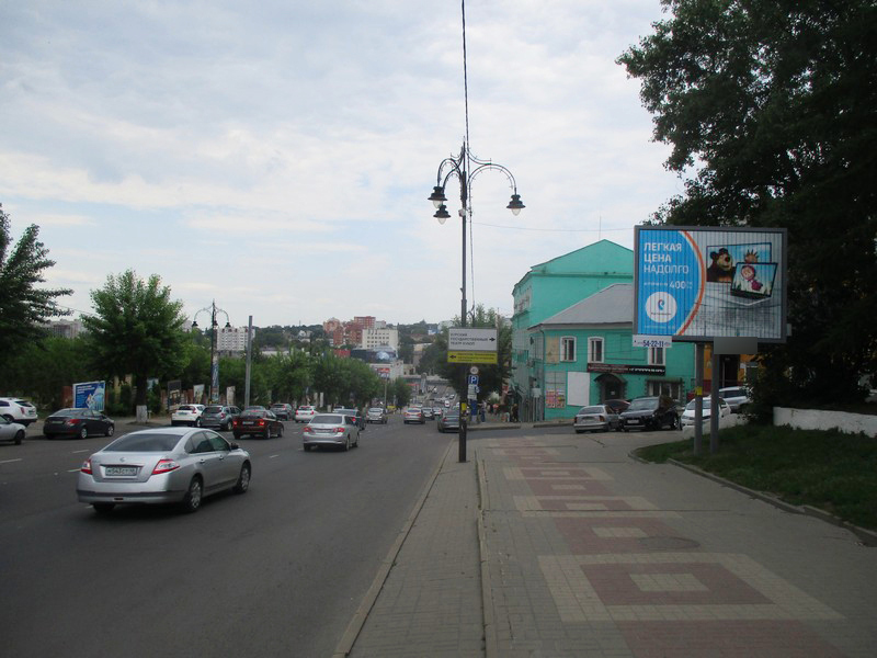 Фотография рекламного носителя, тип: Ситиборд 2.7x3.7, адрес: Дзержинского ул. Х Радищева ул., д.2, Курск, Курская область, Россия. Сторона A1-А3 №718825