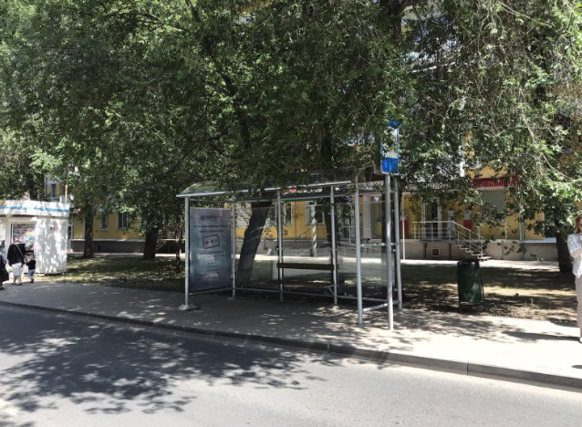 Фотография рекламного носителя, тип: Остановка 1.8x1.2, адрес: Полевая ул., д.86 Х Арцыбушевская ул., Самара, Самарская область, Россия. Сторона B1 №829463