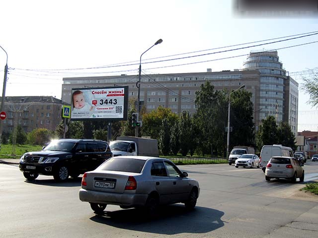 Фотография рекламного носителя, тип: Билборд 3x6, адрес: Герцена ул. Х Булатова ул., поз.1, Омск, Омская область, Россия. Сторона Bh1-Bh6 №770657