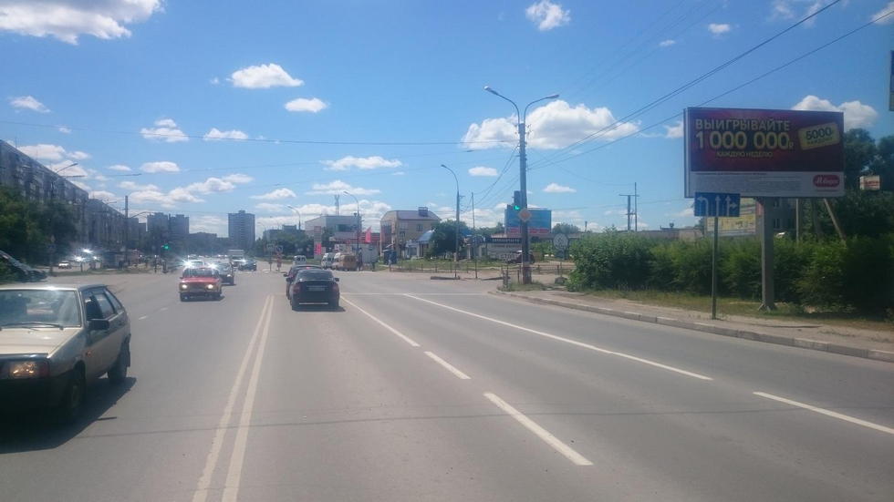 Фотография рекламного носителя, тип: Билборд 3x6, адрес: Пушкарёва ул., д.31 Х Азовская ул., Ульяновск, Ульяновская область, Россия. Сторона А №575288
