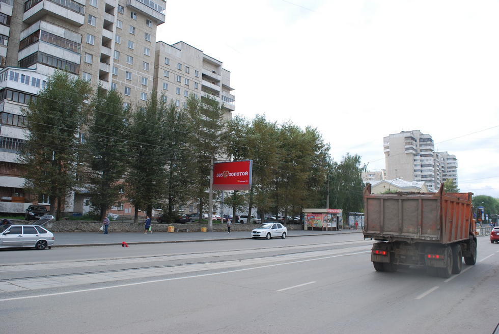 Фотография рекламного носителя, тип: Билборд 3x6, адрес: Победы ул., д.37 X Индустрии ул., Екатеринбург, Свердловская область, Россия. Сторона Б №652138