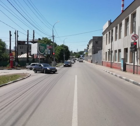 Фотография рекламного носителя, тип: Билборд 3x6, адрес: 16й Белоглинский пр-т. х Емлютина Д. В. ул., Саратов, Саратовская область, Россия. Сторона В2 №775145